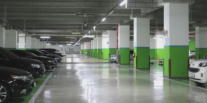 停車場(chǎng)停車也扣3分罰200元？車主無(wú)奈 只能賣車！